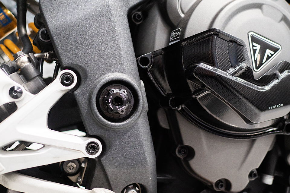 BULLONE E GHIERA PERNO FORCELLONE TRIUMPH SPEED TRIPLE 1200
