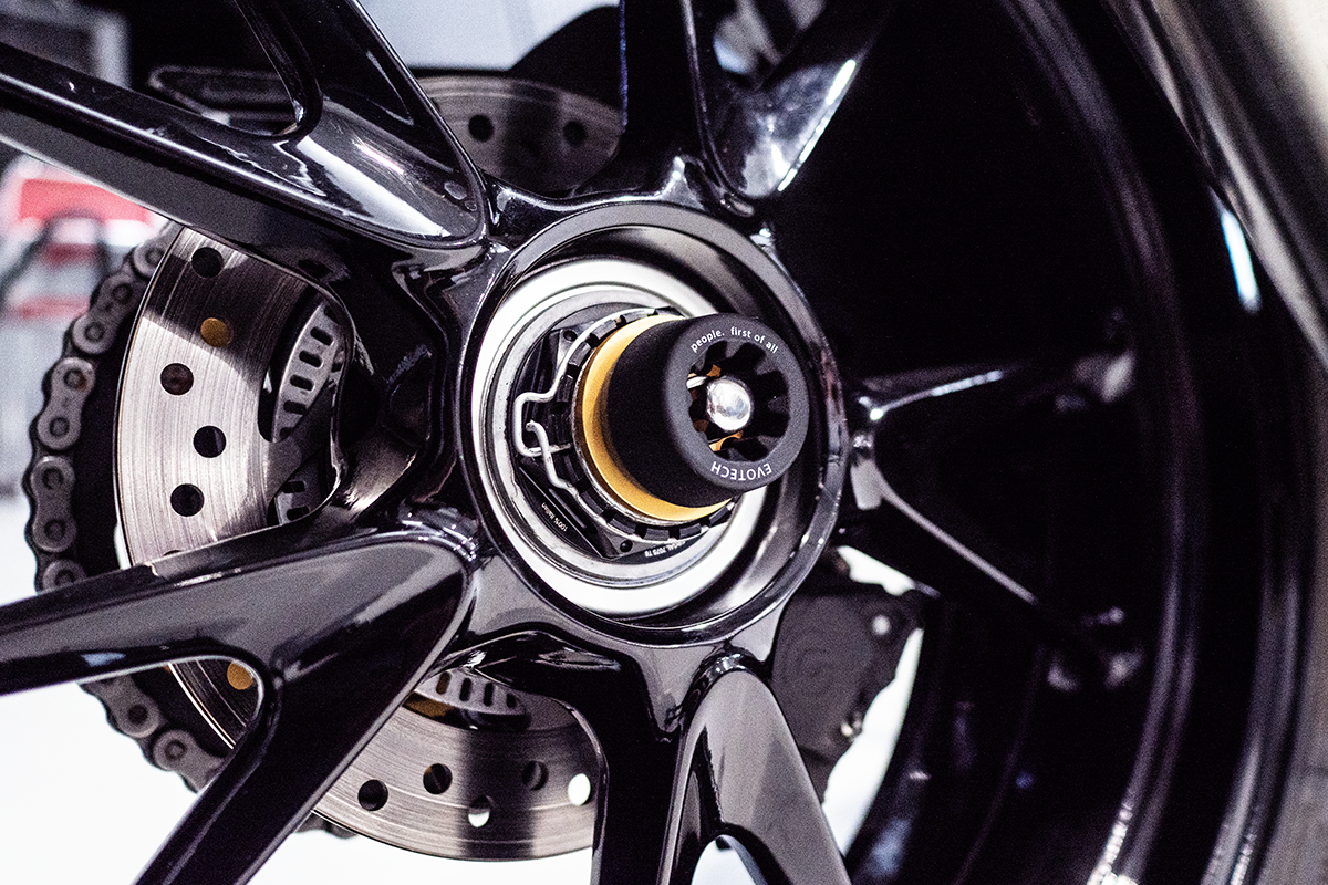 PROTEZIONE FORCELLONE TRIUMPH SPEED TRIPLE 1200 RS/ RR '21-'25