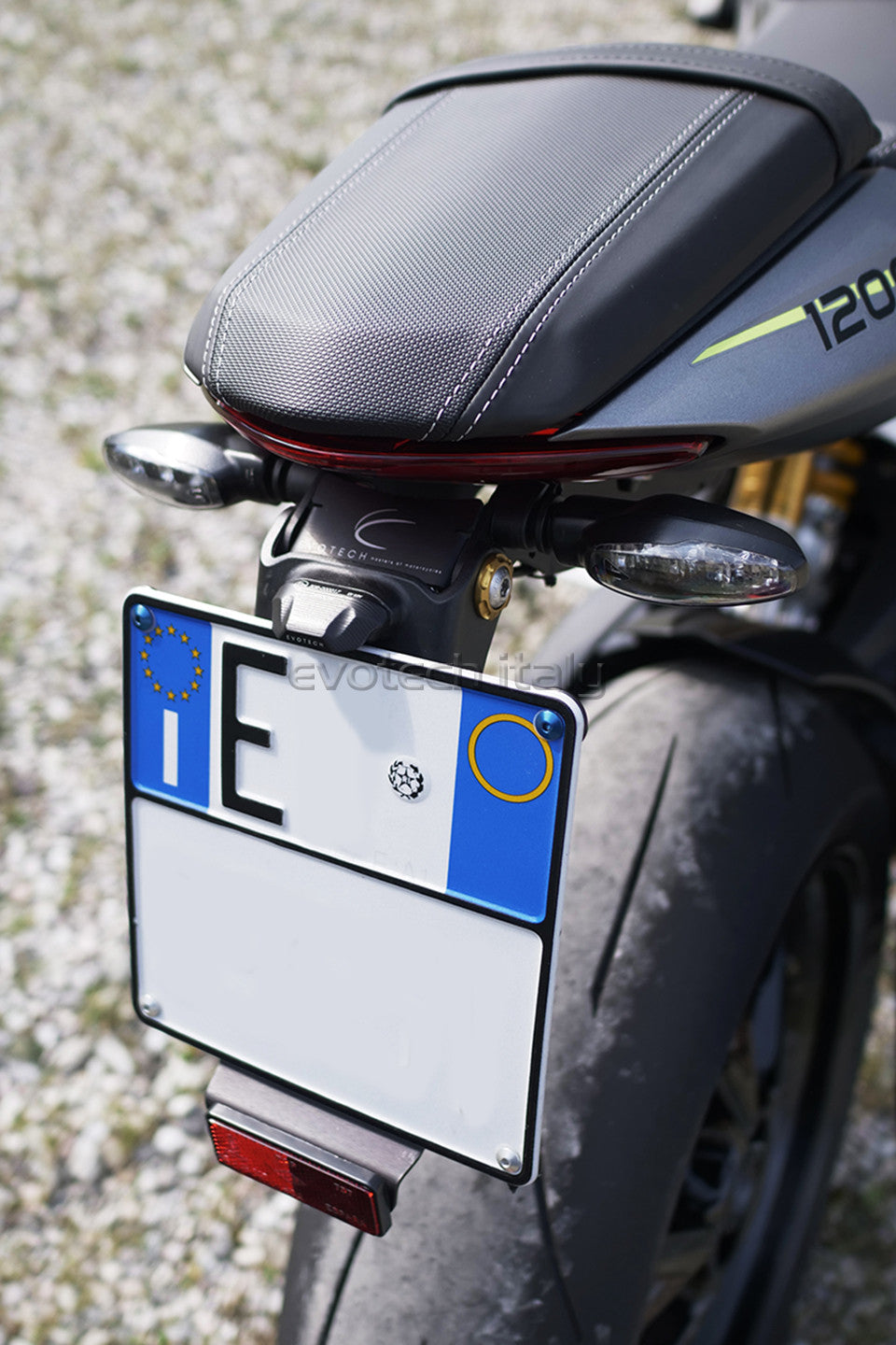 PORTATARGA REG. TRIUMPH SPEED TRIPLE RS/RR 1200 '21-'25